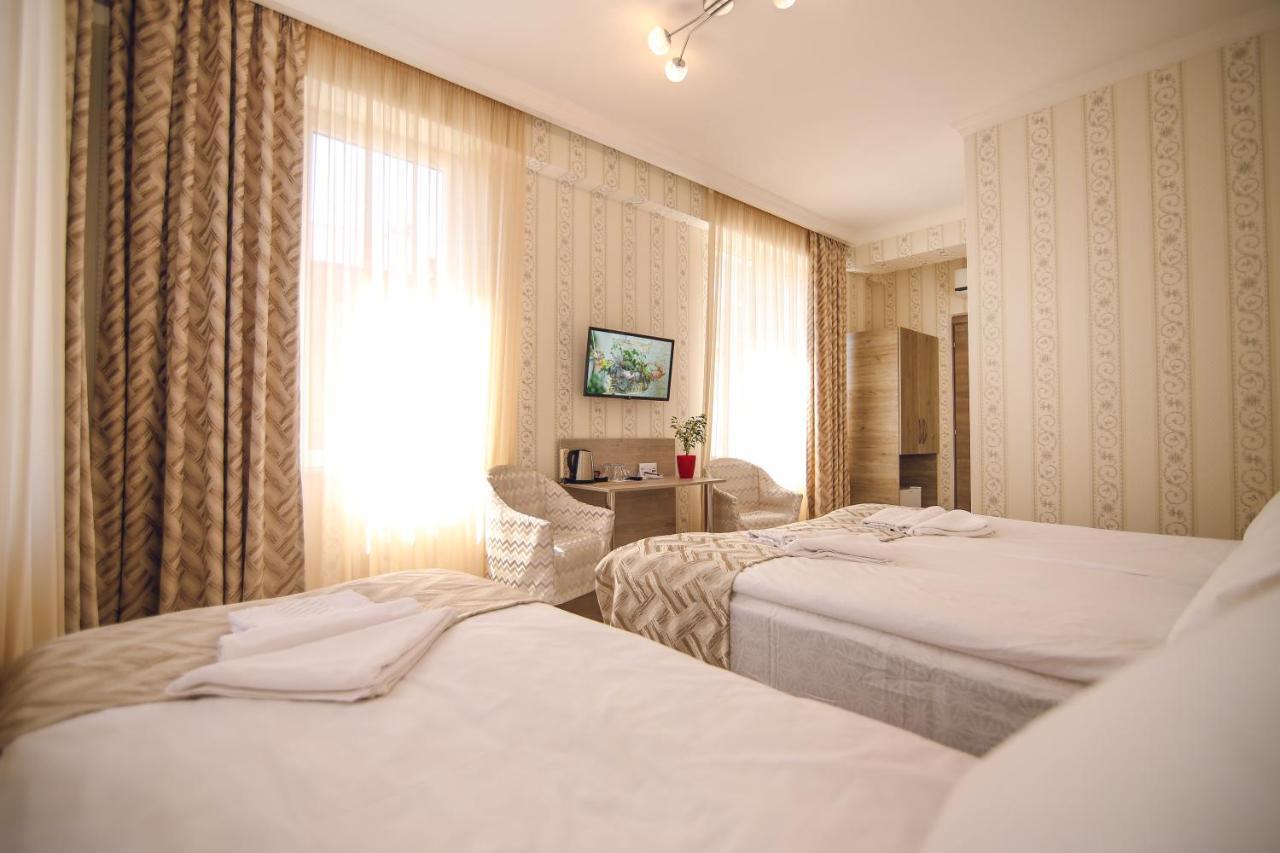 Hotel Kera Tbilisi Exteriör bild