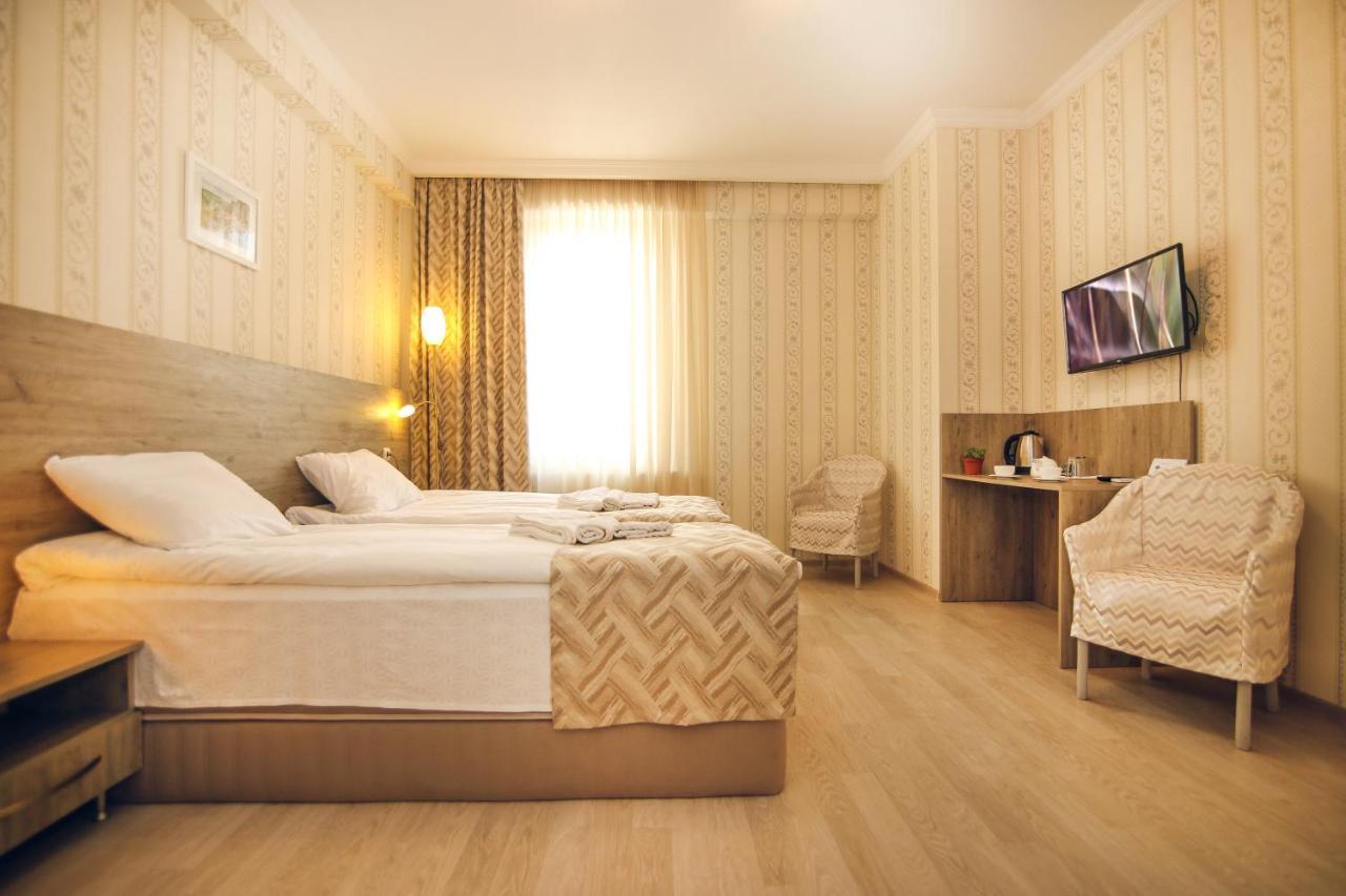Hotel Kera Tbilisi Exteriör bild