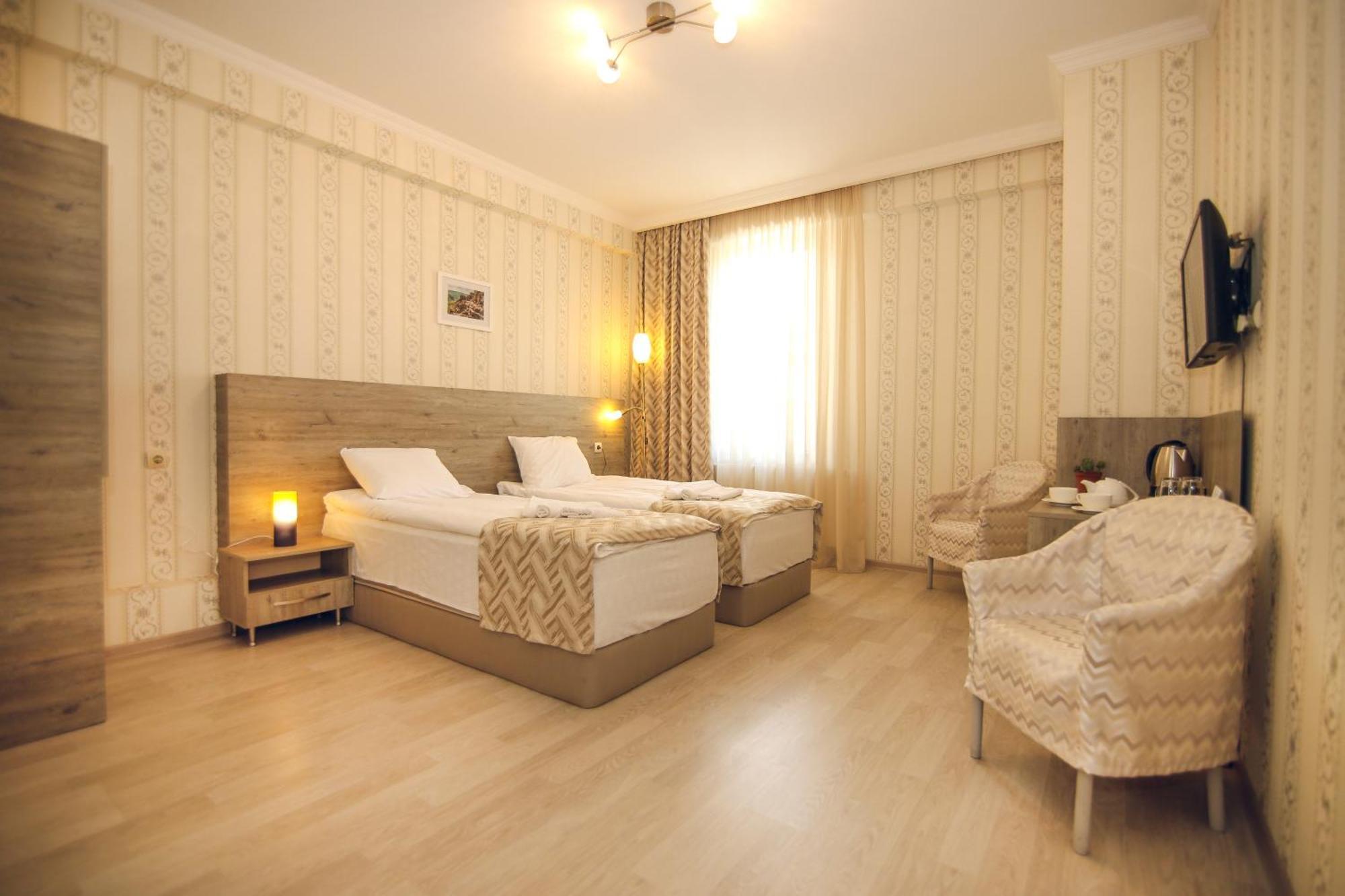 Hotel Kera Tbilisi Exteriör bild